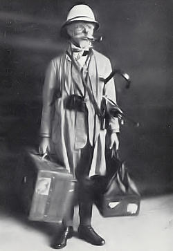 O estudante Henrique Mota, no papel de Pangloss (1º acto) - Clicar para ampliar.