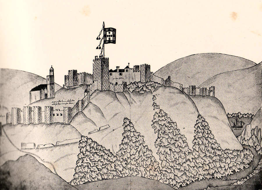 Mértola – Vista tirada da banda do nordeste. Clicar para ampliar.