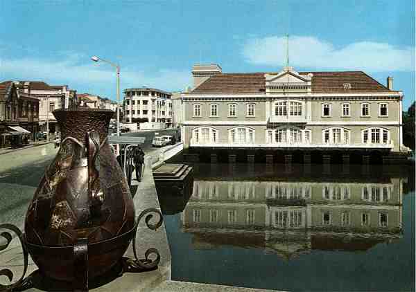 N.� 552 - Lifer - Porto - S/D - Dimens�es: 14,7x10,4 cm. - Col. Carvalhinho.