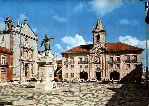 N.� 1609 - Aveiro: Pra�a da Rep�blica - Edi��es Ocaso - Dimens�es: 14,8x10,5 cm. - Circulado em 1976 - Col. HJCO.