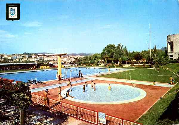 N� 654 - BRAGA (Portugal) - Piscina - Edi��o LIFER-Porto - S/D - Dimens�es: 14,9x10,4 cm. - Col. Gra�a Maia