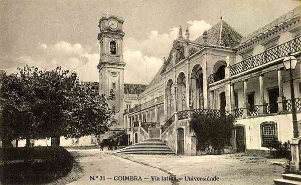N.� 31 - Coimbra: Via Latina - Universidade - Edi��o da Havaneza Central, R. Visconde da Luz, 2 a 6 Coimbra - S/D - Dimens�es: 13,8x8,6 cm. - Col. Aur�lio Dinis Marta.
