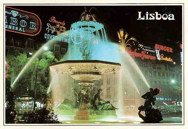 N.� 60 - Lisboa  Rossio � noite - Ed. Catimar - Dimens�es 14,5x10 cm - Col. M�rio F. Silva (1960).