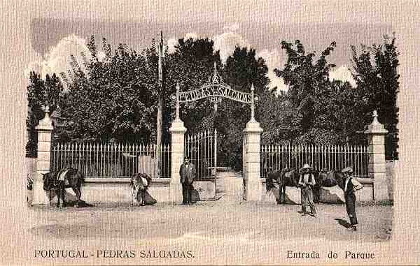 S/N - PORTUGAL-PEDRAS SALGADAS: Entrada do Parque - Sem indica��o do editor - S/D - Dimens�es: 13,8x8,7 cm. - Col. Aur�lio Dinis Marta.