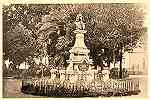 N.� 5847/12 - Pombal-Portugal Monumento Marquez de Pombal - Edi��o de Jos� Luiz da Cunha & Irm�o, Sucessores - S/D - Dimens�es: 14x9 cm. - Col. �nio Curvo Semedo. - (Anota��o antiga registada no postal: �Parque onde tem logar os festival e kermesse dos bombeiros de Pombal.�