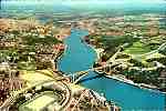 N.� 755/49 - Porto: Ponte da Arr�bida e rio Douro; vista a�rea - Edi��o Portugal Tur�stico - S/D - Dimens�es: 14,5x10,1 cm. - Col. HJCO.