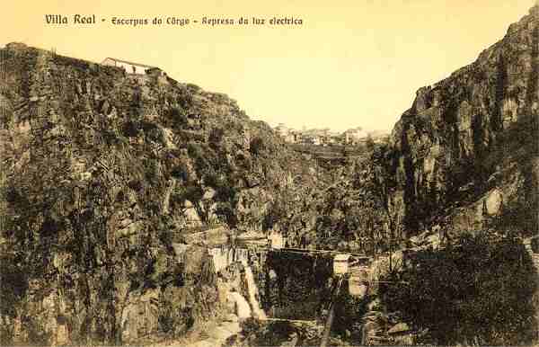 S/N - Villa Real-Escarpas do C�rgo. Represa da luz el�ctrica - Edi��o da Casa M. J. David Guerra, Villa Real - S/D - Dimens�es: 13,9x8,9 cm. - Col. Aur�lio Dinis Marta.