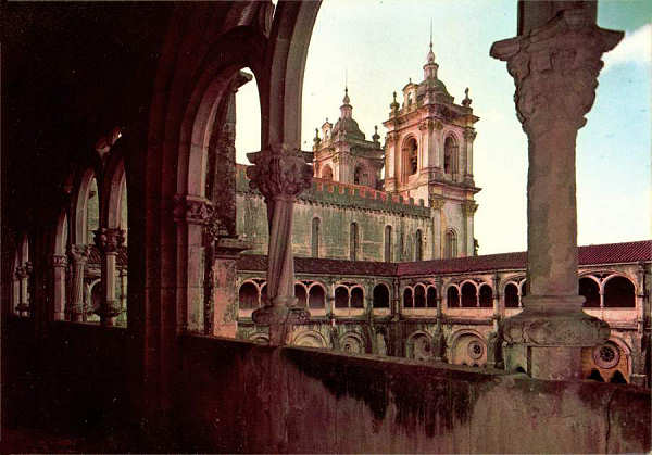 N.� 209 - ALCOBA�A: Claustro do Mosteiro - Edi��o Colec��o Arte e Turismo - S/D - Dimens�es:14,9x10,5 cm. - Col. HJCO (1971)