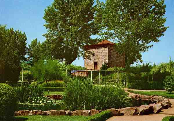 N.� 5 - Arouca: Aspecto do Parque - Edi��o da C�mara Municipal de Arouca - S/D - Dimens�es: 14,9x10,4 cm. - Col. HJCO (1989).