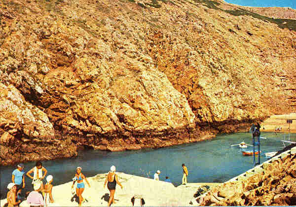 N.� 923 - PENICHE Portugal Berlengas - Supercor �ncora, Ind�stria de Cart�es para Felicita��es, Lisboa -  S/D - Dimens�es: 14,8x10,3 cm. - Col. Manuel B�ia.