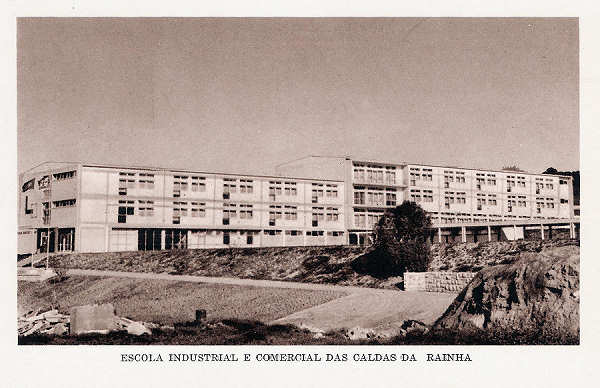 S/N - Portugal Caldas da Rainha Escola Industrial e Comercial - Editor Escola I.C. - Dimens�es 10x15 cm. - Col. Miguel Chaby