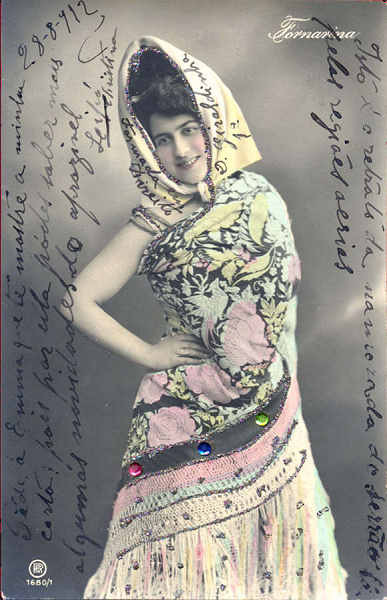 N� 1680-1 - Fornarina (Artista) (lantejoulas coladas) - Edi��o Rotophot, Berlin - Circulado em 1912 - Dim. 13,7x8,9 cm - Col. A. Monge da Silva