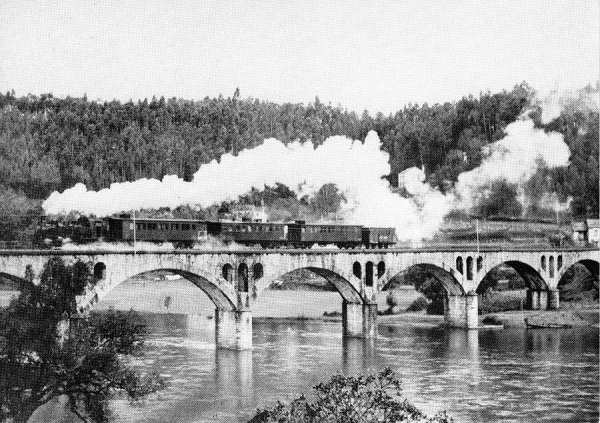 S/N - Ponte de Sernada do Vouga - 22-02-1969 - Editor: ?? - Dimens�es: 14,7x10,4 cm. - Col. M�rio F. Silva