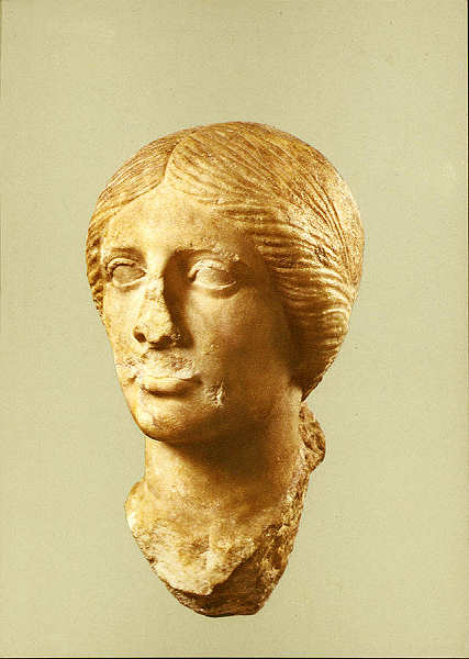 N.� 37 - MUSEU MONOGR�FICO DE CON�MBRIGA. M�rmore. Retrato. S�c. 1 a. C. - Fot�grafo DELFIM FERREIRA - SD - Dim. 14,6x10,5 cm. - Col. F�tima B�ia.