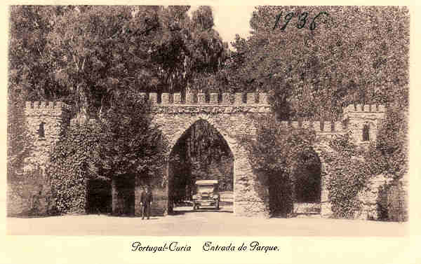 N� 15 - Portugal-Curia Entrada do Parque - Ed. Grande Hotel da Curia - Dim. 14,0x8,8cm - Circ. IX-1936 Col. A. Sim�es(132).
