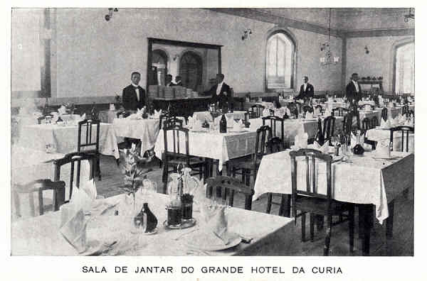 SN - Sala de jantar do Grande Hotel da Curia - E. Grande Hotel da Curia - Dim. 14,3X9,1cm - Col. A. Sim�es (120).