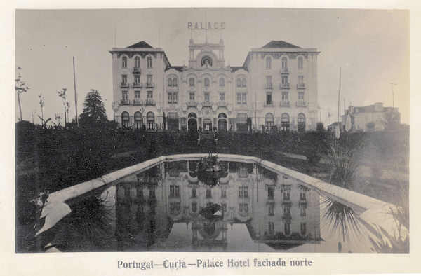 SN - PORTUGAL-Curia-Palace Hotel Fachada norte - Ed. Bazar Soares, Porto - Dim. 13,8x8,7cm - col. A. Sim�es (202-1).