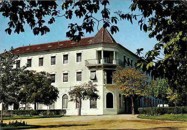 N� 146 - CURIA - Hotel das Termas - Ed. Centro de Caridade "N� Sr� do Perp�tuo Socorro" - 14,9x10,3 cm. - Circ. 8/1966 - Col. A. Sim�es 1003.