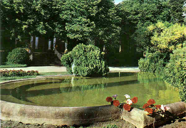 N� 1721 - CURIA - Lago e Jardim - Ed. Supercor, Lisboa - 14,9x10,4 cm. - Col. A. Sim�es 1052.