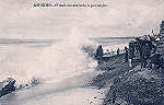 SN - Portugal. Espinho - O mar destruindo a povoa��o - Editor Grandes Armazens Herminios - Cir 1913 - Dim. 14x9 cm - Col. Miguel Chaby.