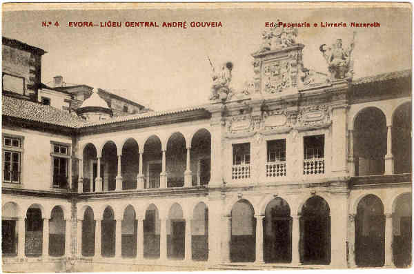 N� 4 - EVORA-LICEU CENTRAL ANDR� GOUVEIA - Ed. Papelaria e Livraria Nazareth - SD - Fototipia Barreira & Costa-Porto - Dim. 9,3x14,2 cm - Col. Jaime da Silva (Circulado em 1923).