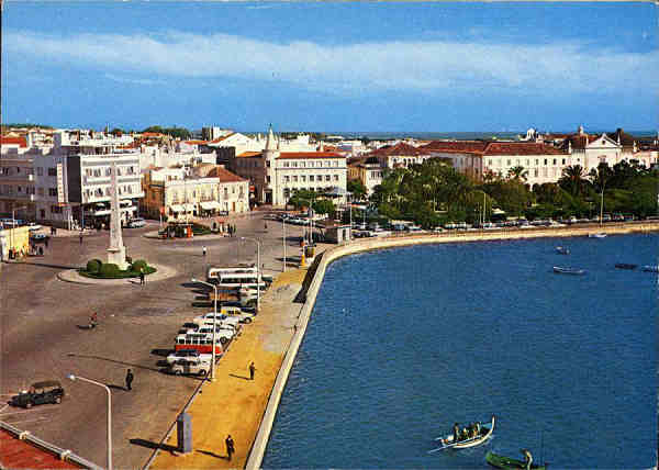N.� 1204 - FARO (Algarve) Vista parcial - Edi��o ZAV-Lisboa - S/D - Dimens�es: 14,7x10,5 cm. - Col. Gra�a Maia