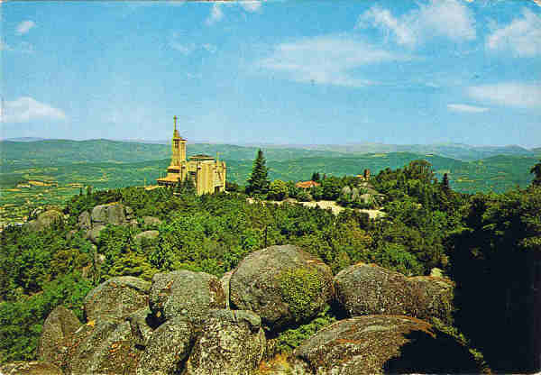 N.� 934 - GUIMAR�ES - PENHA - PORTUGAL  Santu�rio da Penha - Ed. Centro de Caridade "N.� Sr.� do Perp�tuo Socorro" - PORTO Fotografia gentilmente cedida pelo TE�FILO REGO - SD - Dim. 14,8x10,3 cm - Col. Manuel B�ia (1969)