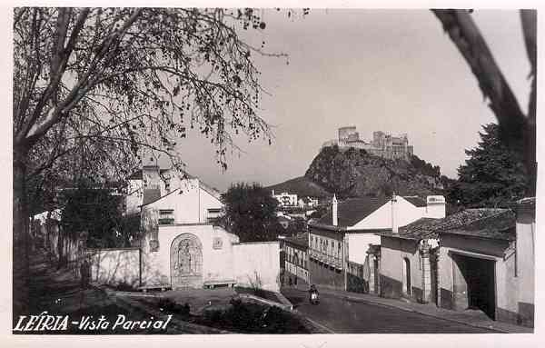 S/N - LEIRIA-Portugal Vista Parcial - Editor n�o indicado - S/D - Dimens�es: 14x9 cm. - Col. R. Gaspar.