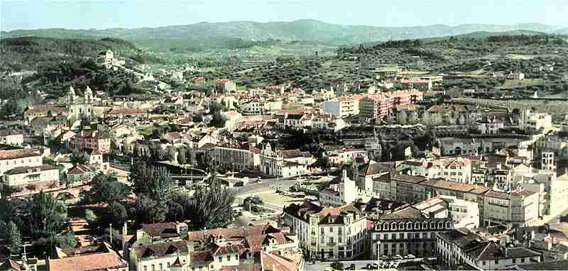 N.� 246 - LEIRIA-Vista Geral - Editor Elo, Lisboa - Dimens�es: 22x10 cm. - Col. R. Gaspar.