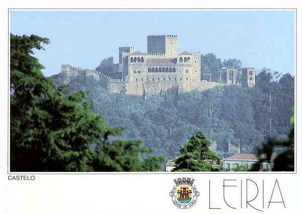 N. � 8 - LEIRIA-Portugal Castelo - Edi��o da Regi�o de Turismo de Leiria, Rota do Sol - S/D - Dimens�es: 15x10 cm. - Col. R. Gaspar.