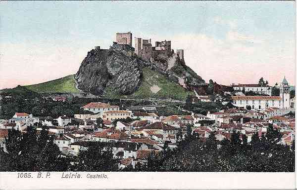 N.� 1065 - Portugal - Leiria - Castelo Sem indica��o do editor - Circulado em 1907 - Dimens�es: 13,9x8,6 cm. - Col. Miguel Chaby.
