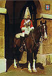 N.� 69 - LONDON. A Sentry of the Life Guards - Ed. FISA-Great Britain-LONDON Golden Shield Palaudarias, 26 Barcelona - Printed in Spain - SD - Dim. 10,3x14,8 cm - Col. Manuel B�ia (1986)
