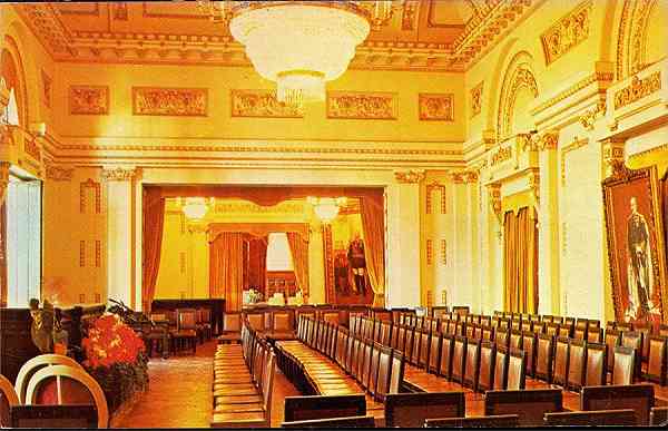 N.� 40 - LOUREN�O MARQUES Sal�o Nobre dos Pa�os do Concelho - Edi��o exclusiva para FOCARTE L�o Marques, Mo�ambique-Portugal Diapositivo a cores de Vasco Campos 99773-B - S/D - Dimens�es: 13,9x8,85 cm. - Col. Manuel B�ia (1970).