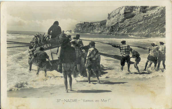 N� 37 - Nazar� - Vamos ao mar - Colec��o Dulia - SD - circulado no ano 1953 - Dim. 9x14 cm - Col. Miguel Soares Lopes.
