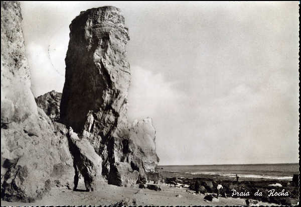 Mod. 524/Pr - PORTIM�O. Praia da Rocha. Os  Castelos - Edi��o Casa Inglesa, Portimao - SD - Dim. 14,8x10,1 cm - Carimbo Postal de 1964_ Col. A. Monge da Silva (cerca de 1960)