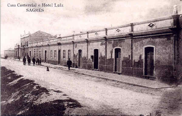 SN - SAGRES. Casa Comercial e Hotel Luis - Edi��o da Casa comercial e Hotel Jose Luiz Junior (Ocogravura Lda Rua D.Pedro V, 18 - Lx)- Dim. 13,7x8,8 cm - Col. A. Monge da Silva (1930)