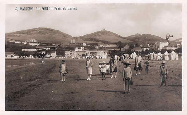 N� 5 - Portugal. S. Martinho do Porto - Praia de banhos - Edi��o Julio Mira Coelho - Dim.9x14 cm. - Col. M. Chaby