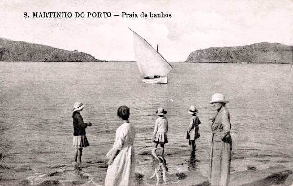 N� 2 - Portugal. S. Martinho do Porto. Praia de banhos - Editor Alberto Malva (1920) - Dim. 9x14 cm  - Col. Miguel Chaby