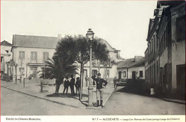 N� 7 - ALCOCHETE. Largo Coronel Ramos Costa - Edi��o da C�mara Municipal de Alcochete (1993) - Dim. 14x9,1 cm - Col. Am�lcar Monge da Silva