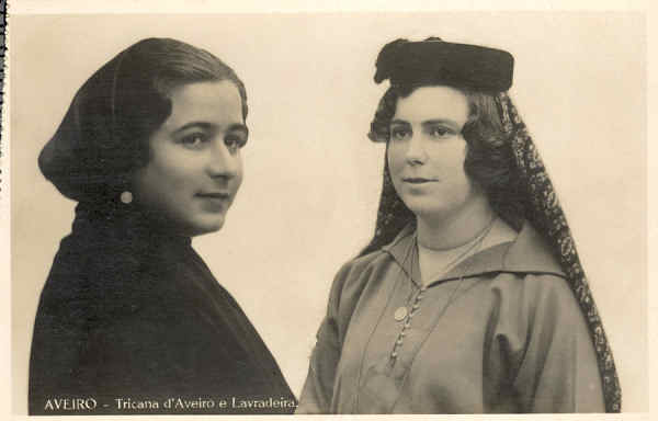 S/N AVEIRO - Tricana d'Aveiro e Lavradeira - Edi��o Souto Ratolla, Aveiro - SD - Dim. 14x9 cm. - Col. �nio Semedo.