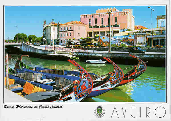 N.� 22 AVEIRO Barcos Moliceiros no Canal Central - Ed. Artes Gr�ficas - SD - Dim. 15x10,5cm - Col. M�rio Silva.