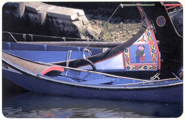 SN - As cores do moliceiro - Ed. C�mara Municipal de Aveiro. Foto Manuel Gamelas - SD - Dim. 15x10 cm - Col. Gaspar Albino