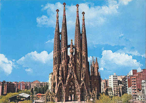 N� 1507 - Barcelona. Templo da Sagrada Fam�lia (3) - Editor La Bandera - Adquirido em 1977 - Dim.  21,5x15,1 cm - Col. Am�lcar Monge da Silva