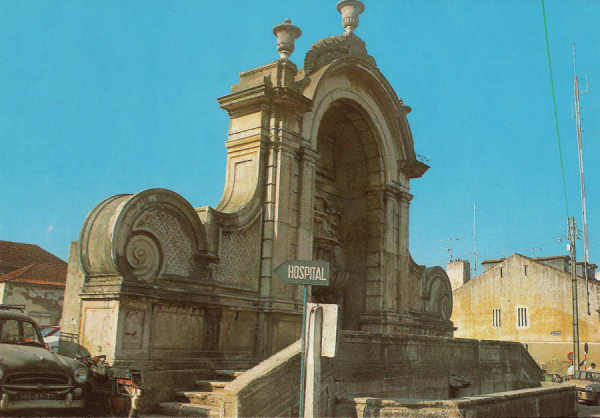 SN - Portugal - Caldas da Rainha - Chafariz das Cinco Bicas - Editor RAN - D�cada de 1970 - Dim. 15x10 cm. - Col. M. Chaby.