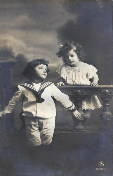 S�rie 3300/3 - Editor Shoeneberger Luxuspaper Industrie, Berlin - Dim. 13,5x8,6 cm - Col. Am�lcar Monge da Silva (cerca de 1910)