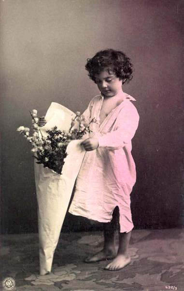 S�rie 492/3 - Edi��o Neue Photographie Gesallschaft, Berlin - Dim. 13,6x8,4 cm - Col. Am�lcar Monge da Silva (cerca de 1910)