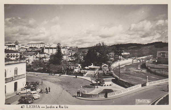 N� 43 - LEIRIA. Jardim e rio Liz - Col. Passaporte Loty - Dim. 14x9 cm. - Col. Dulce Gabriel
