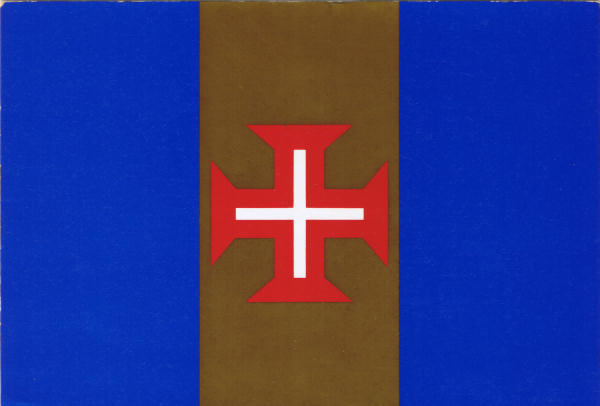 MAD 501 - Bandeira da Regi�o Aut�noma da Madeira - Ed. Francisco Ribeiro - Rua Nova de S. Pedro,27 - Telef.23930 FUNCHAL - MADEIRA - SD - Dim. 15x10,5 cm. - Col. F�tima e Manuel B�ia (1975).