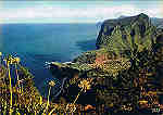 MD. 311 - PORTO DA CRUZ (Madeira) Vista da Penha d'�guia - Ed. Francisco Ribeiro - Rua Nova de S. Pedro, 27 telef. 23930 FUNCHAL, MADEIRA - SD - Dim. 14,8x10,4 cm. - Col. Manuel e F�tima B�ia (1975).