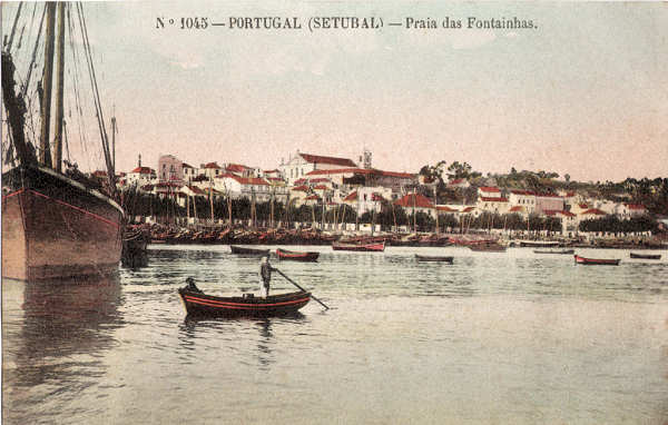 N� 1045 - Praia das Fontainhas - Editor desc. - Dim. 140x90 mm - Col. A. Monge da Silva (anterior a 1910)